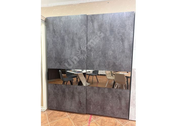 Шкаф-купе с подвесной системой 2000*550*2400 